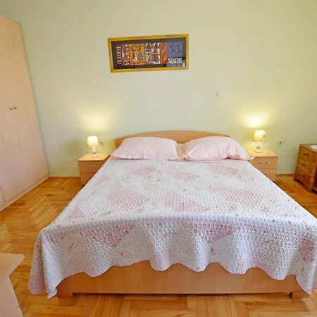Appartement Arena